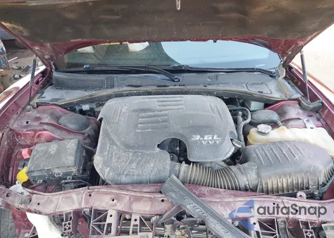 2019 Dodge Charger Gt Rwd z USA, uszkodzony, nr VIN 2C3CDXHG7KH721771